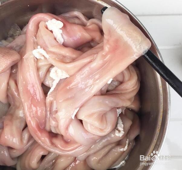 怎样清洗肥肠最干净