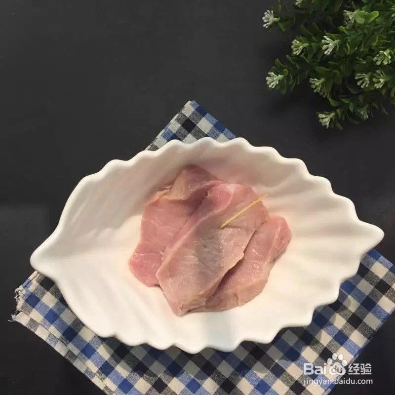 无敌简单，比买的要好吃100倍【蜜汁叉烧】