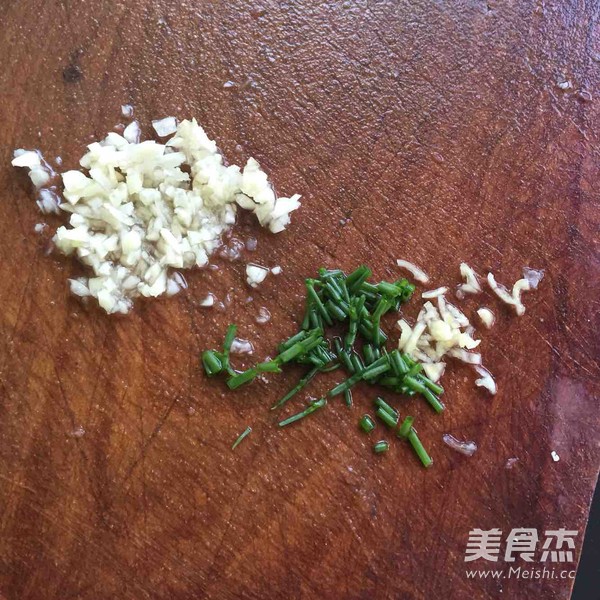 凉拌酸辣蕨根粉