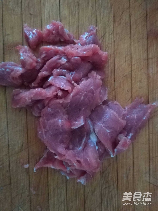 锅贴牛肉的做法