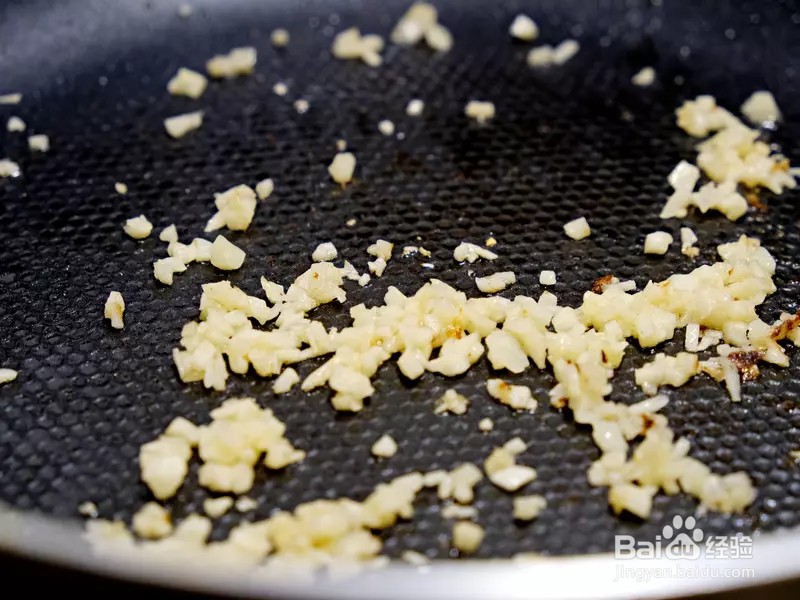 怎样做出家常菜系列之西兰花炒鸡肉