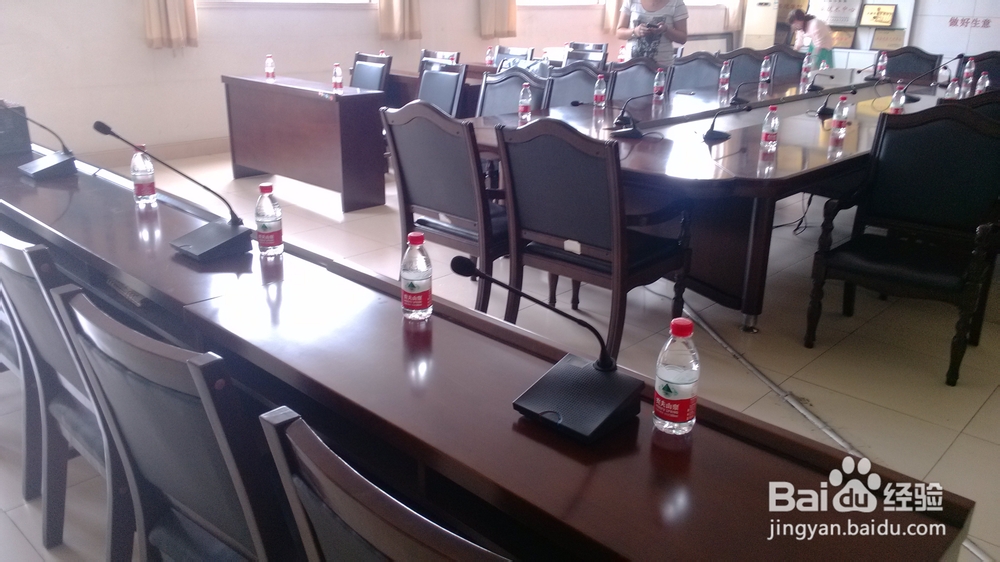 企业在会议前怎么合理布置会场?