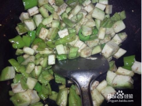 香烹茄子的做法