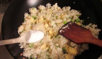 蛋炒饭家常做法