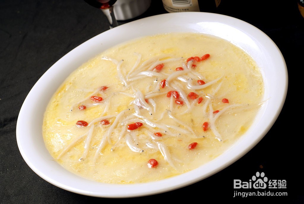 怎样制作银鱼萝卜汤？