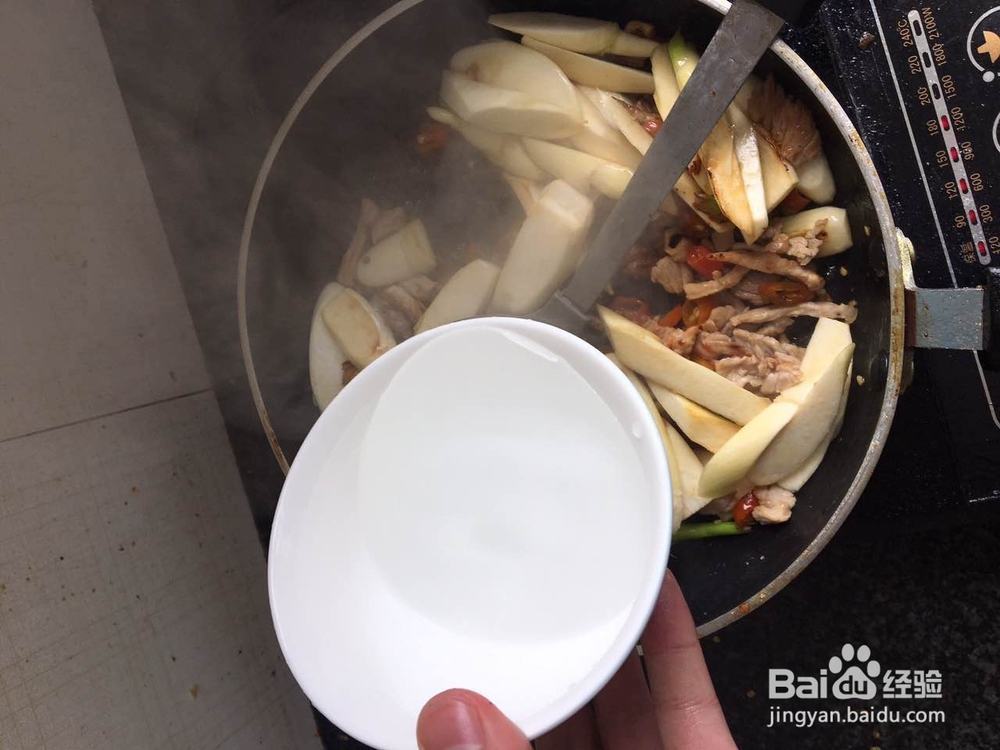 怎么做高笋炒肉