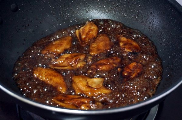 喼汁酸甜酱鸡翅