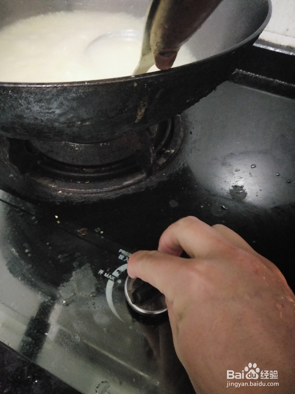 已凉小米粥的二次加热