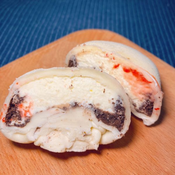 草莓奥利奥雪媚娘