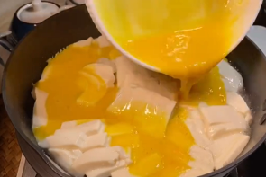 如何自制超美味火腿鸡蛋豆腐羹