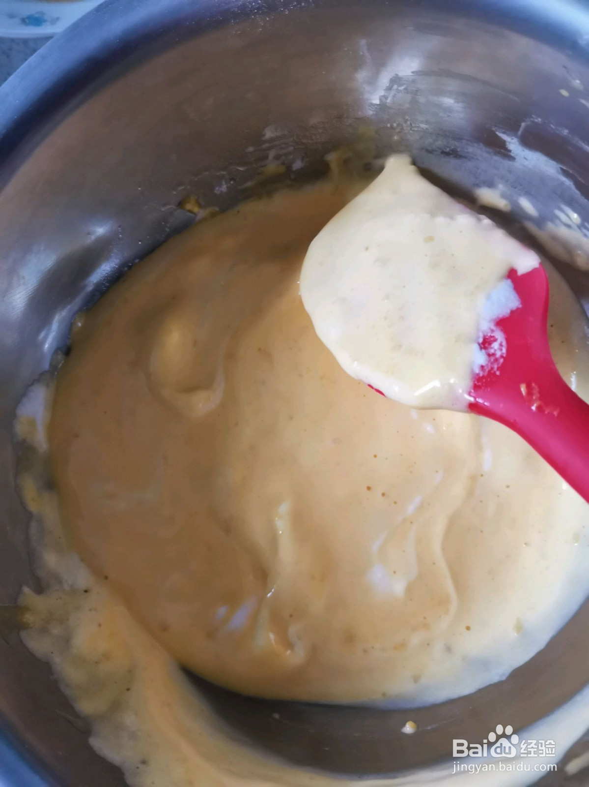 六寸原味戚风蛋糕的做法