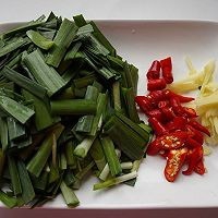 营养美食制作韭菜炒河虾