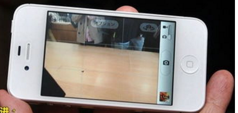 iphone4怎么取膜