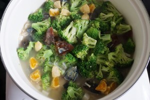 自制的上汤西兰花