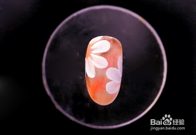 怎样做晕染小雏菊美甲?