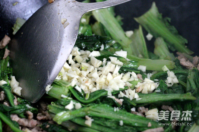 蒜蓉油麦菜的做法