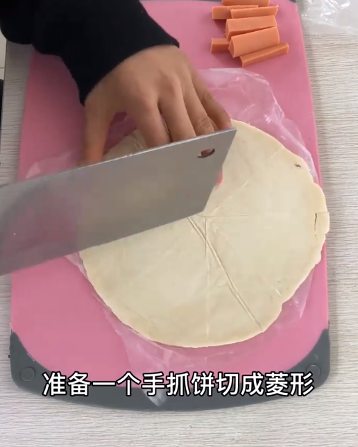 如何做脆皮香肠卷