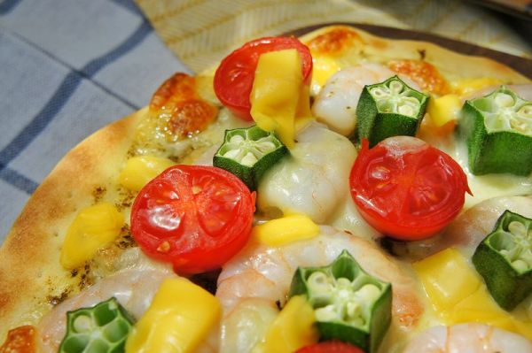 鲜虾秋葵薄底披萨