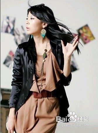 经典的秋季开衫搭配技巧