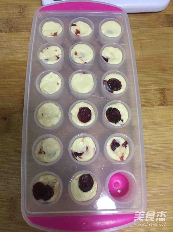 家常蔓越莓牛轧球