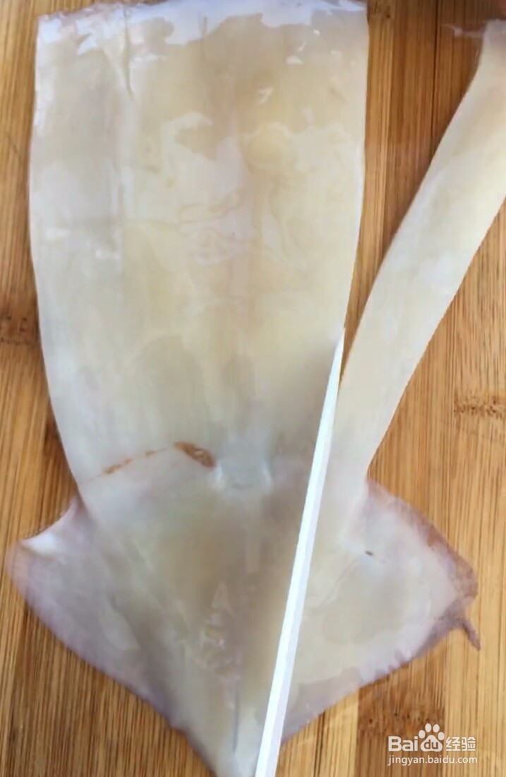 鱿鱼小串做法。