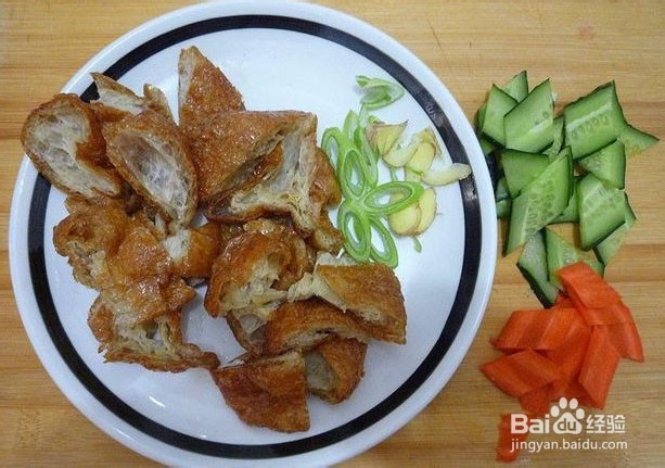 虾仁面筋的做法