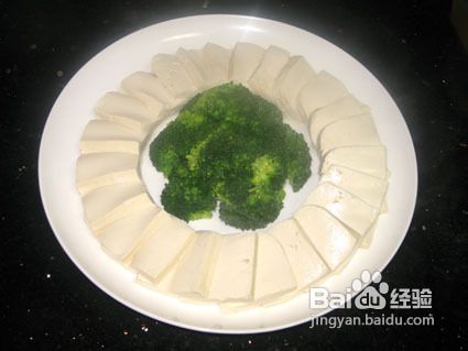 金牌美食——豆腐金镶玉