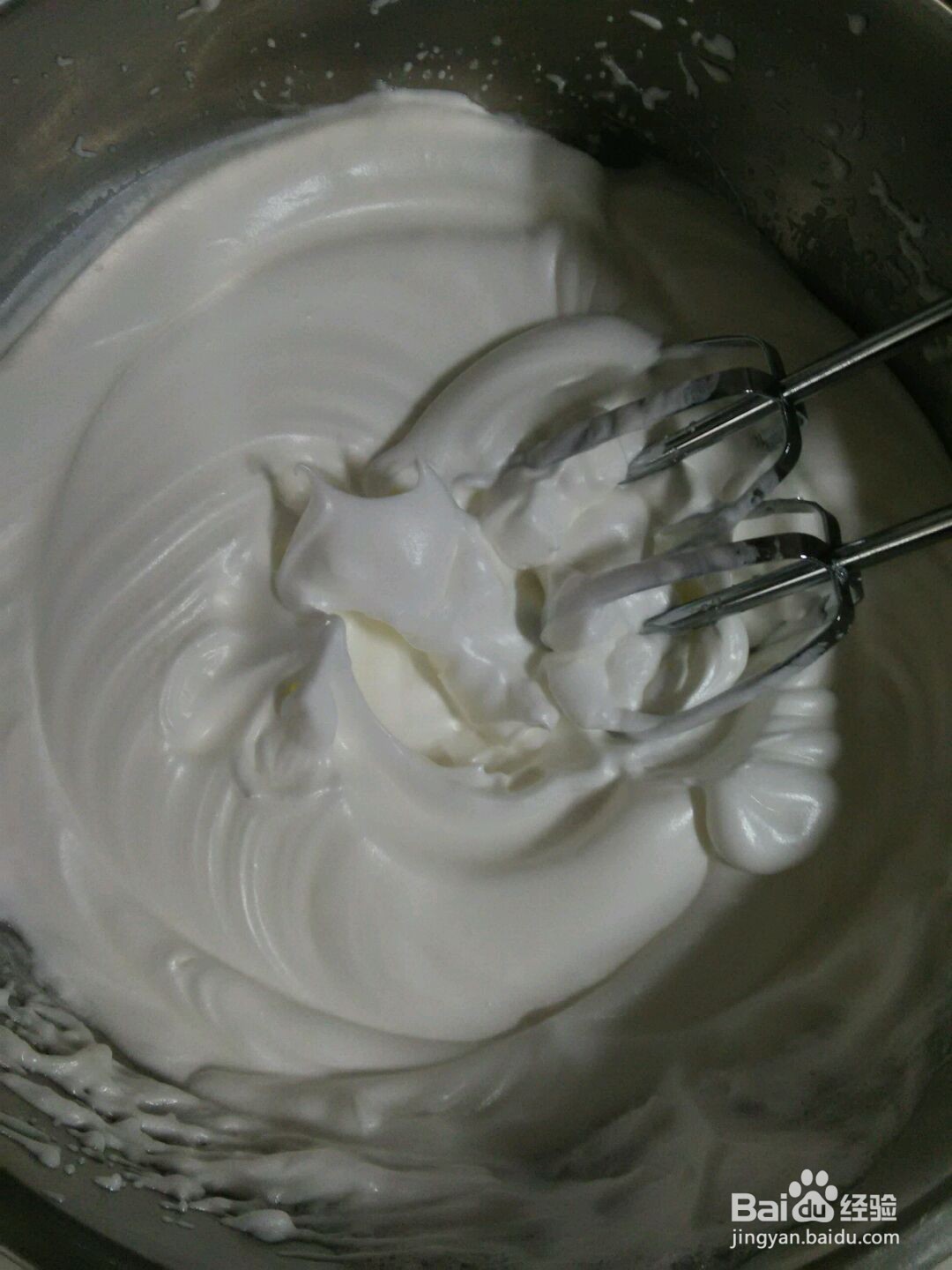 纯蛋清提子蛋糕的做法