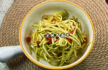 如何自制低脂凉拌西葫芦？