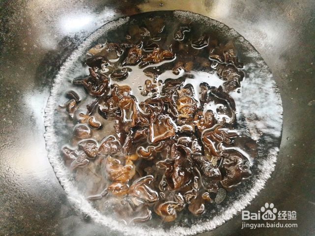 凉拌木耳的制作方法