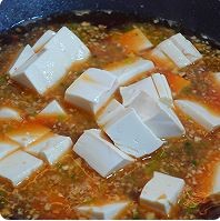 咸鱼焖豆腐怎么做