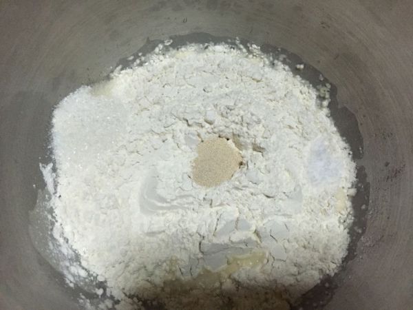 奥尔良鸡腿肉披萨