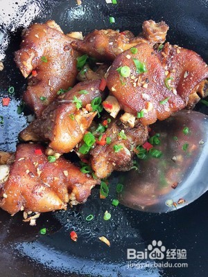 椒盐猪蹄是卤的还是烤的？哪种好吃？