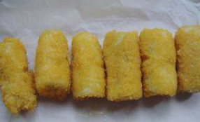 蛋酥香蕉卷做法