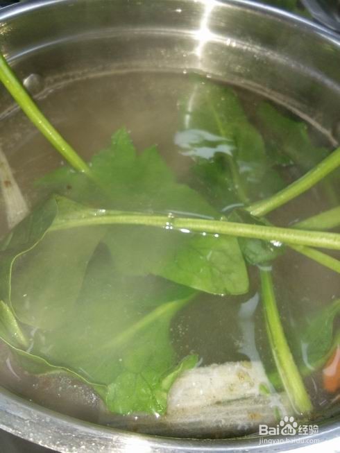 鱼肉卷菠菜豆芽干拌粉丝