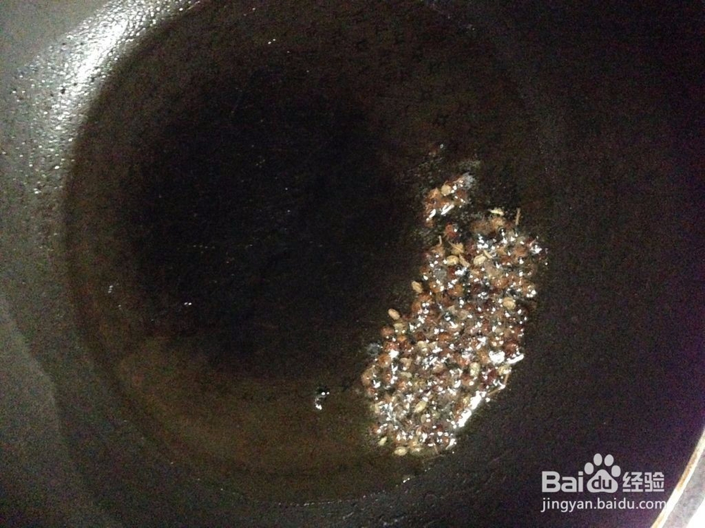 白菜猪肉水饺和酸辣蘸碟