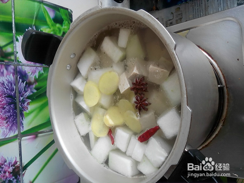 冬瓜排骨豆腐汤