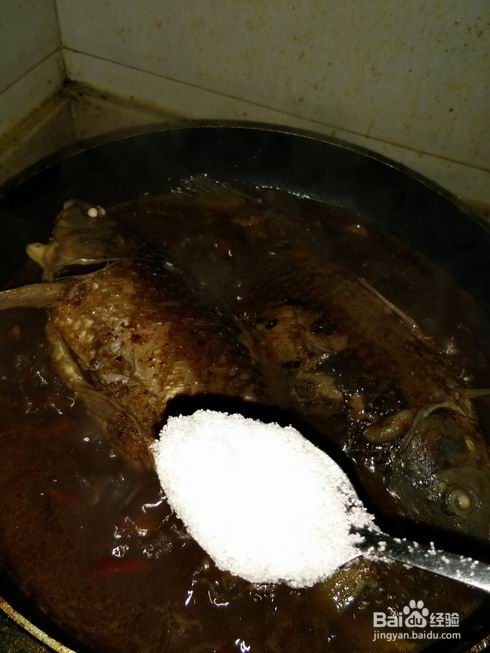 小米辣酱汤鲫鱼豆腐锅