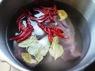 正宗兰州牛肉面的做法
