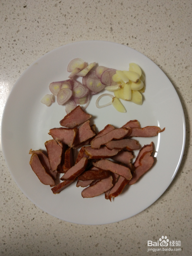 腊肉煸手撕包菜·李小厨