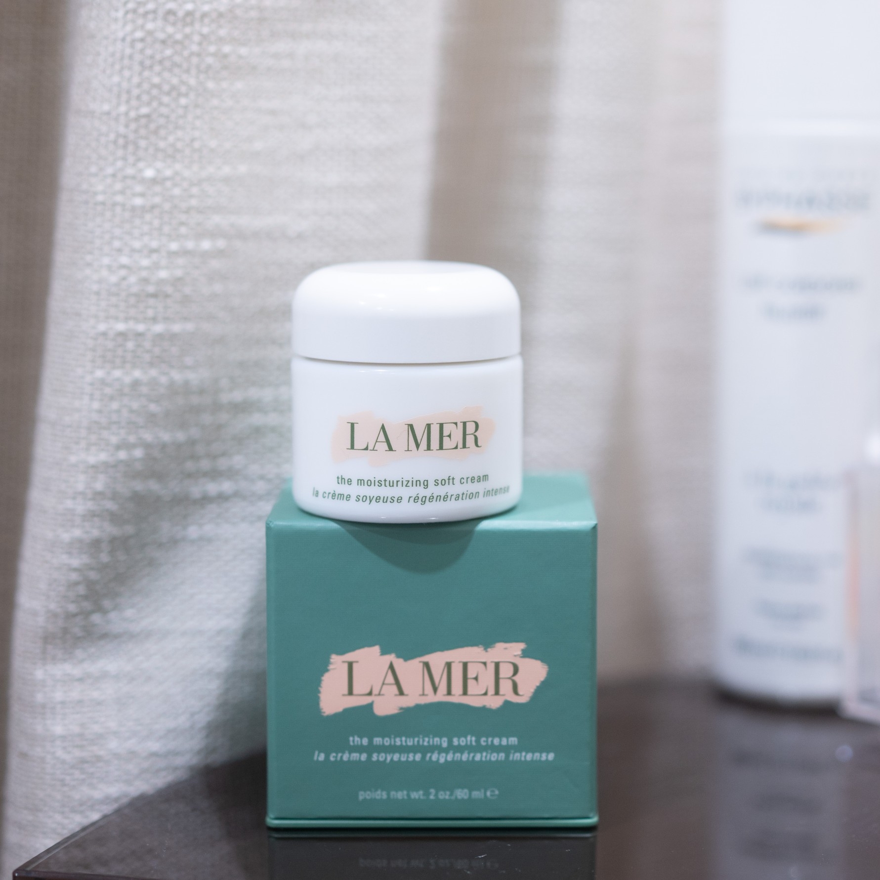 三四十岁必备的护肤品排行榜，保湿抗老一步到位，让你更显年轻。