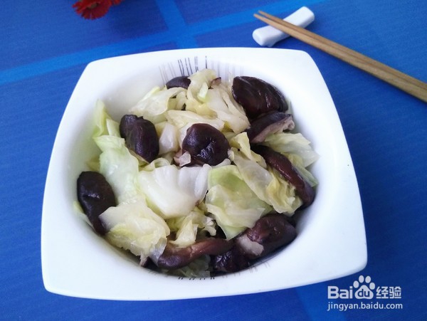 如何制作素炒圆白菜