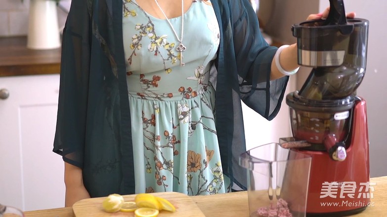 石榴气泡酒的做法