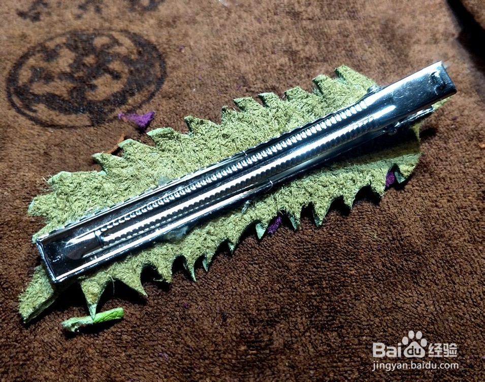 逼真的树叶 发夹