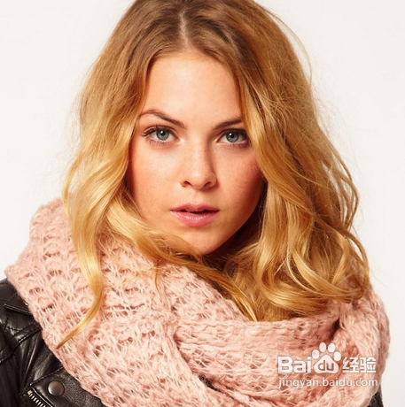 9款流行围巾的系法轻松上手