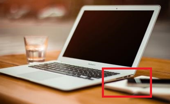 请问一张光盘放入笔记本电脑之后怎么播放