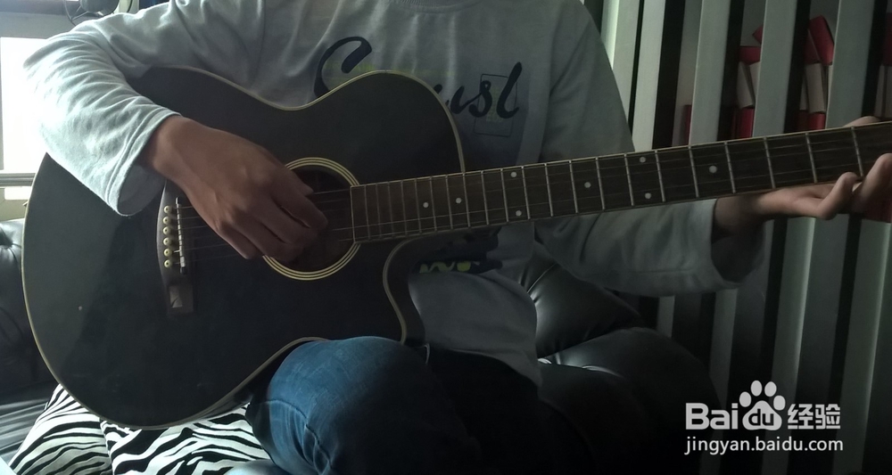 手把手教你弹吉他【新人篇】