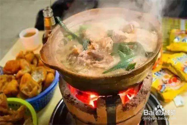 “打边炉”应该怎么操作？