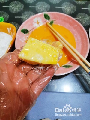 脆皮炸鲜奶的美味做法
