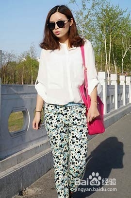 衬衫跟九分小脚裤搭配 五一出街非常舒服